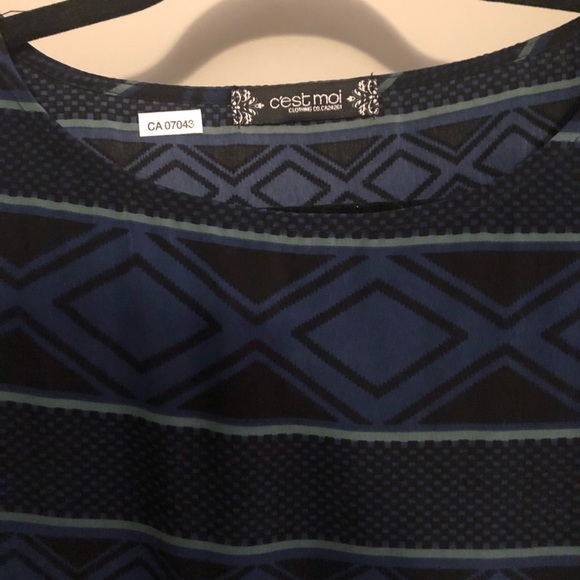 Cest moi tunic small - Picture 3 of 4